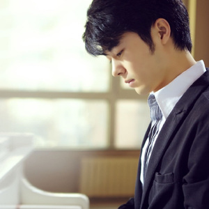 AI换脸李一桐上床无码视频
