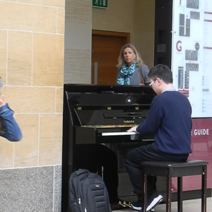 AI换脸李一桐上床无码视频
